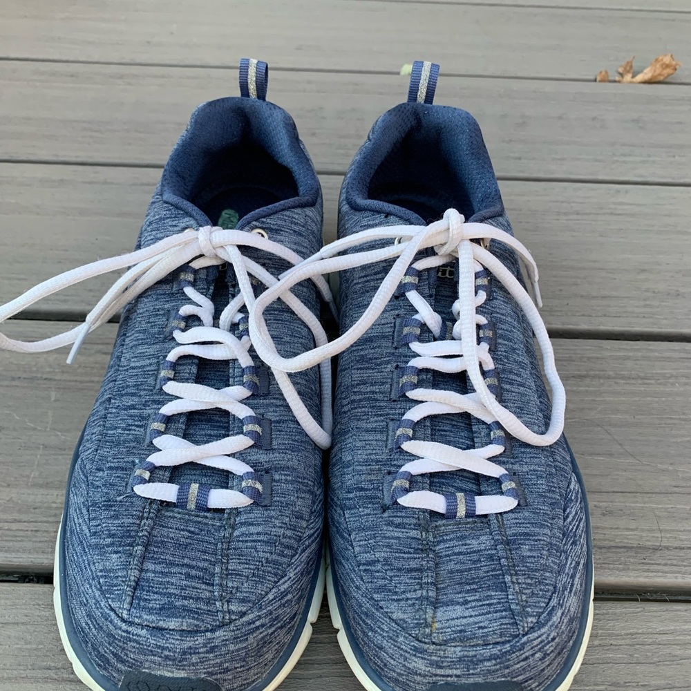 Skechers D’Lites Navy Blue Sneakers Sz10
